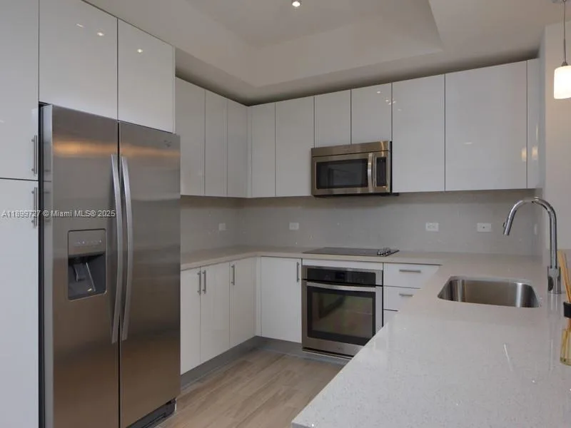 999 SW 1st Ave # 2016, Miami, FL 33130