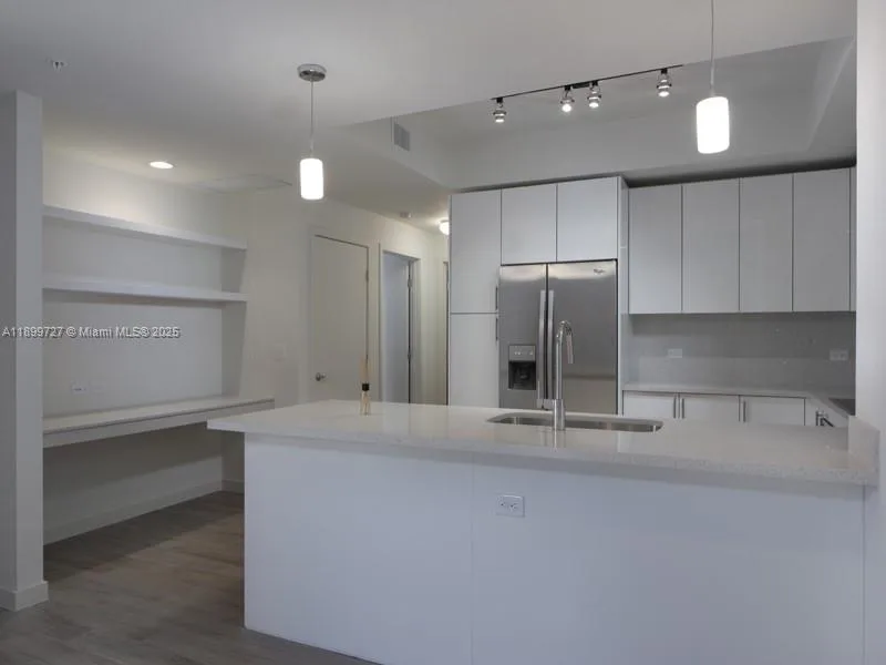 999 SW 1st Ave # 2016, Miami, FL 33130 photo 2