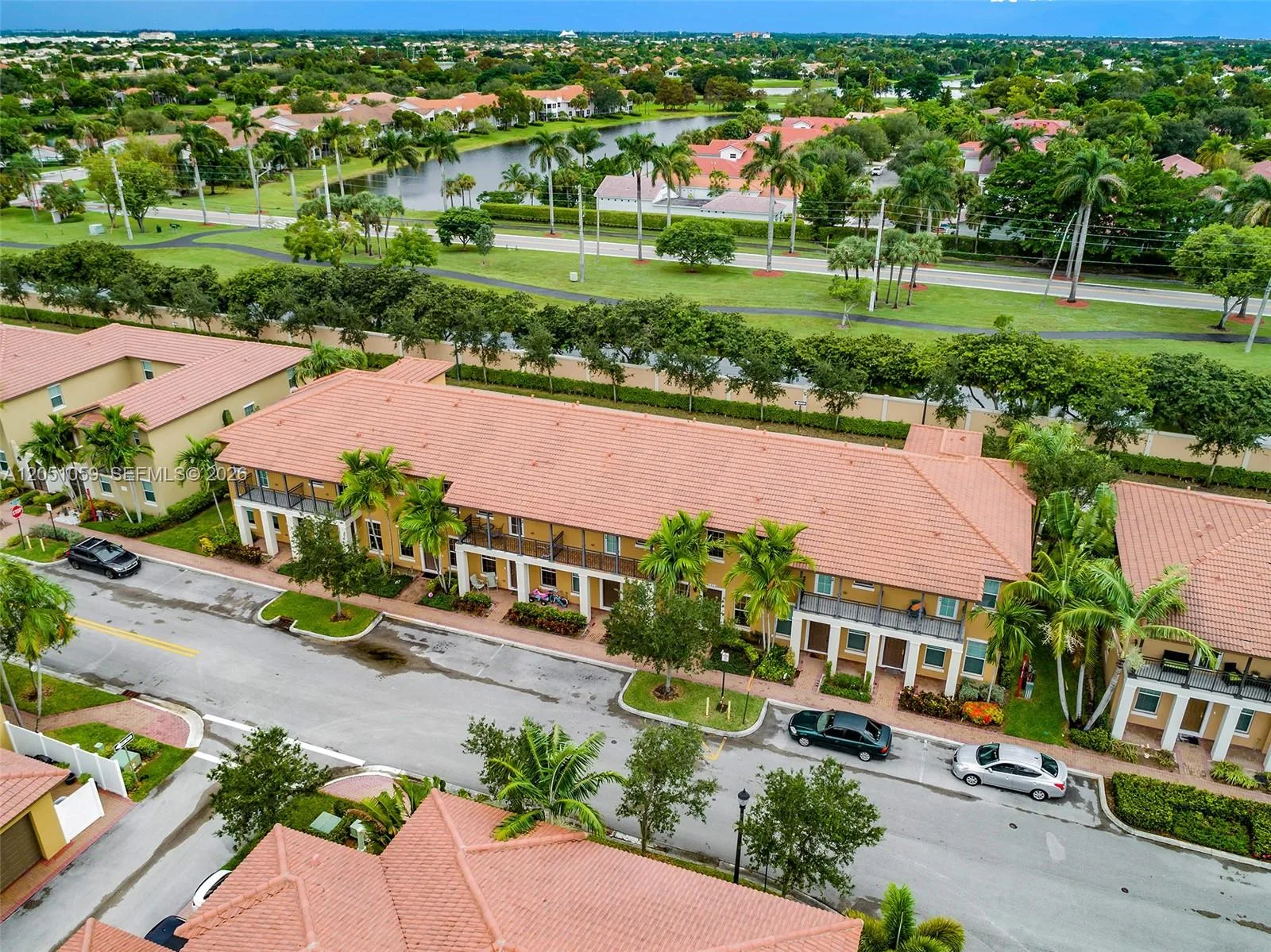 1213 SW 147th Ave, Pembroke Pines, FL 33027 photo 5