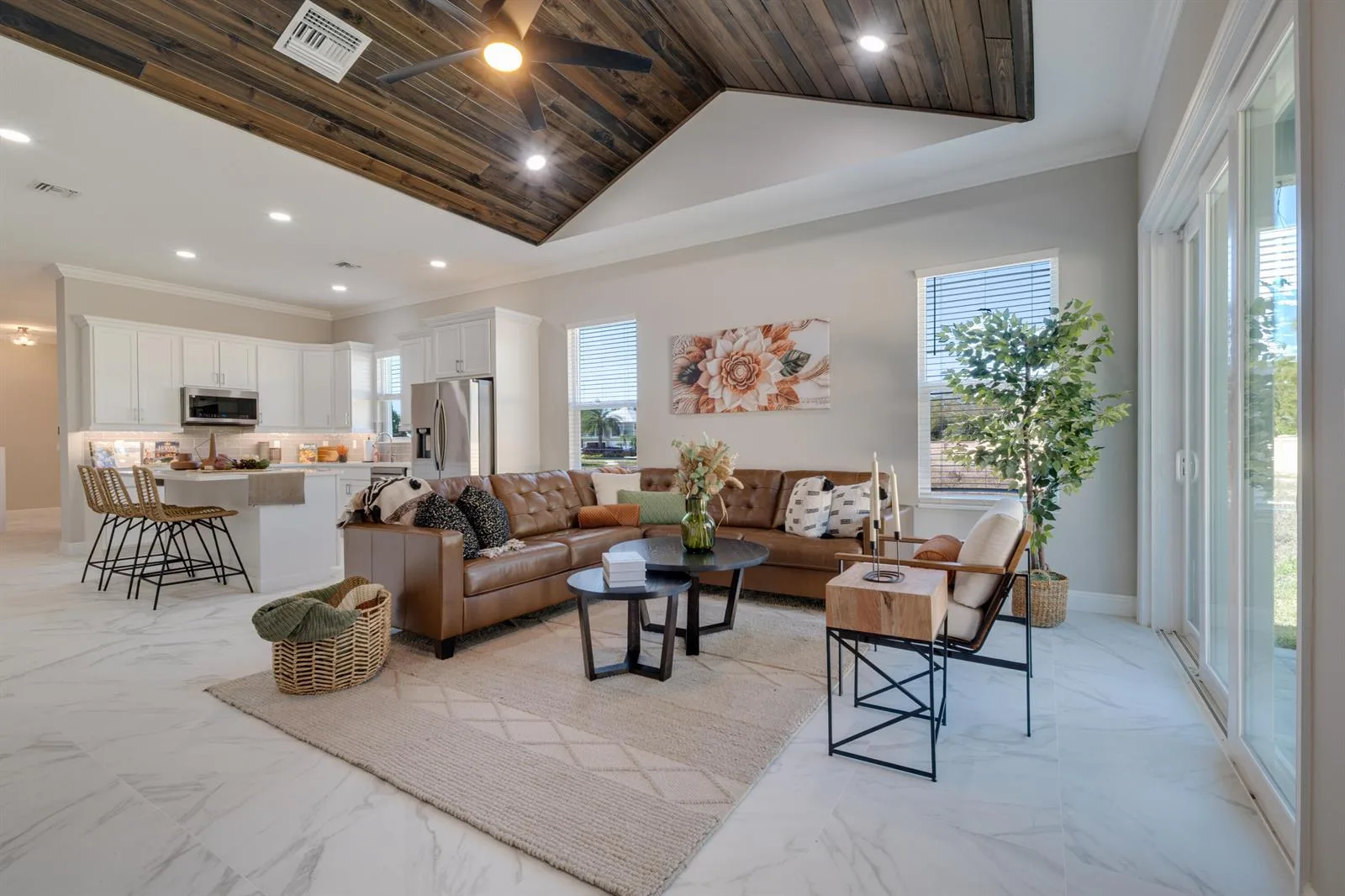 2005 Bridgepointe Circle # 97, Vero Beach, FL 32967