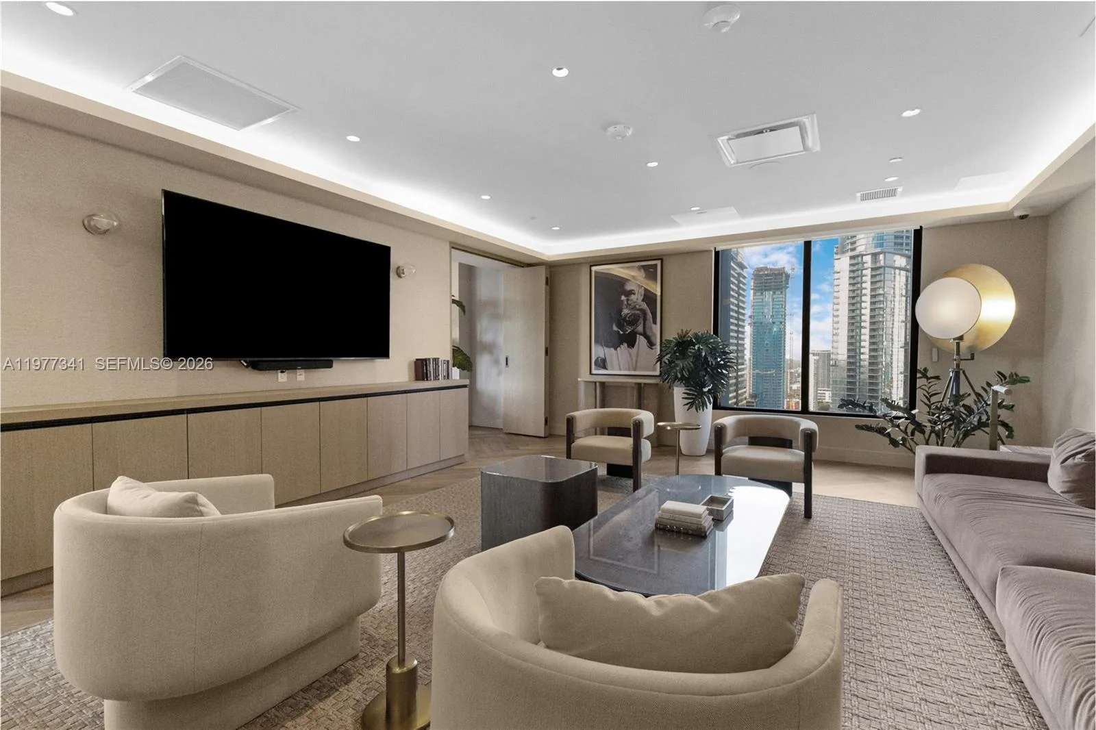 121 NE 5 ST # 1500, Miami, FL 33132 photo 8