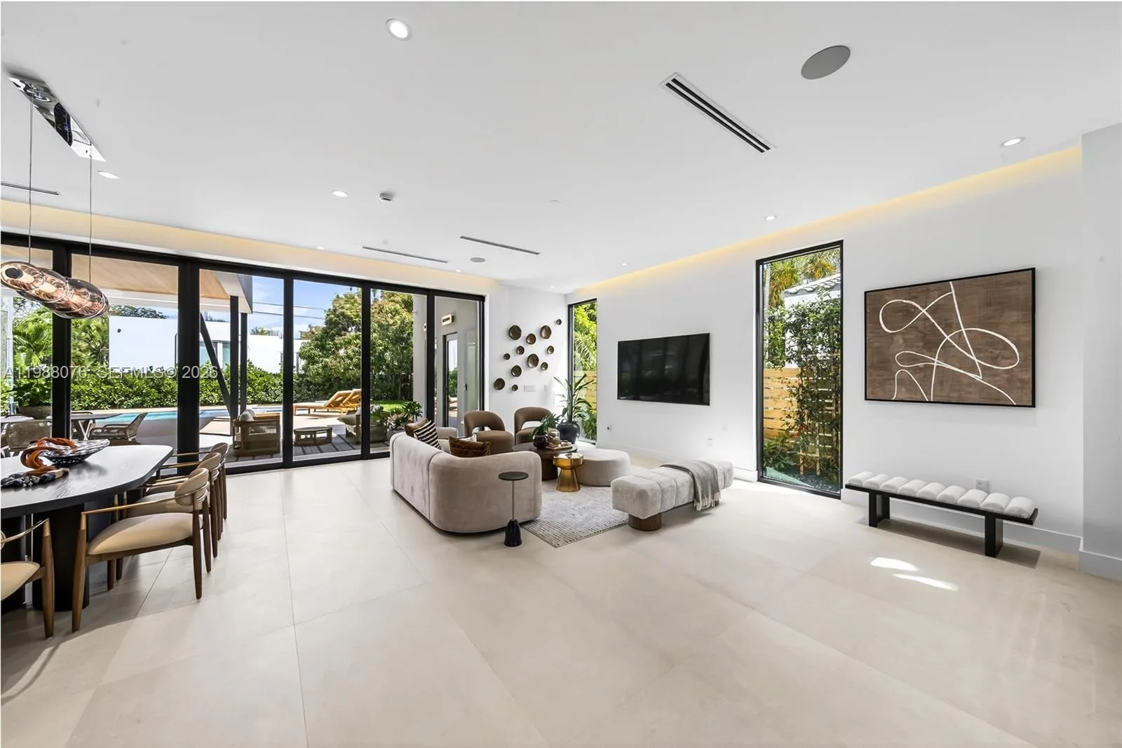 609 SW 24th Rd, Miami, FL 33129 photo 8