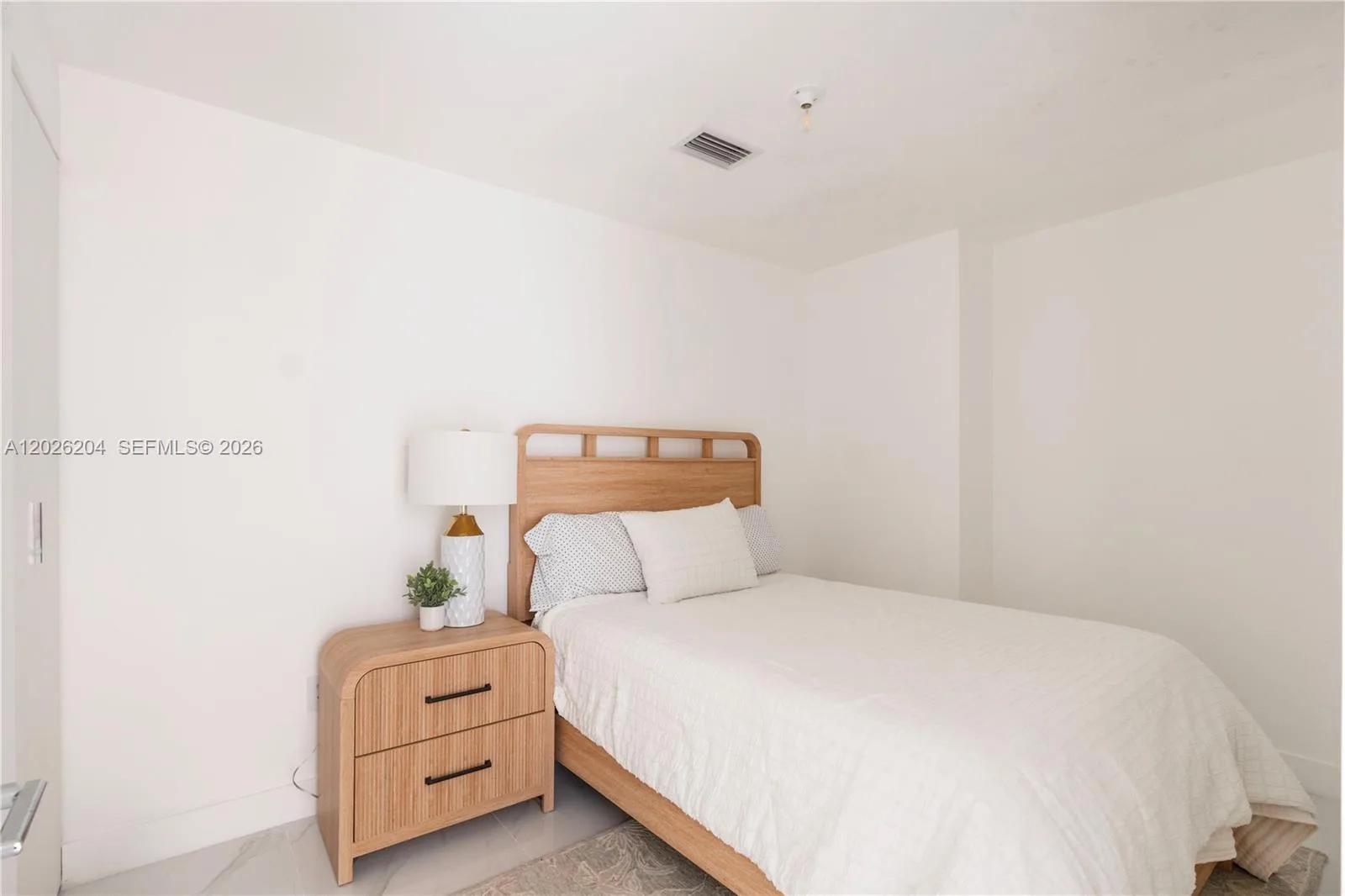 700 NE 24th St # 3606, Miami, FL 33137 photo 11