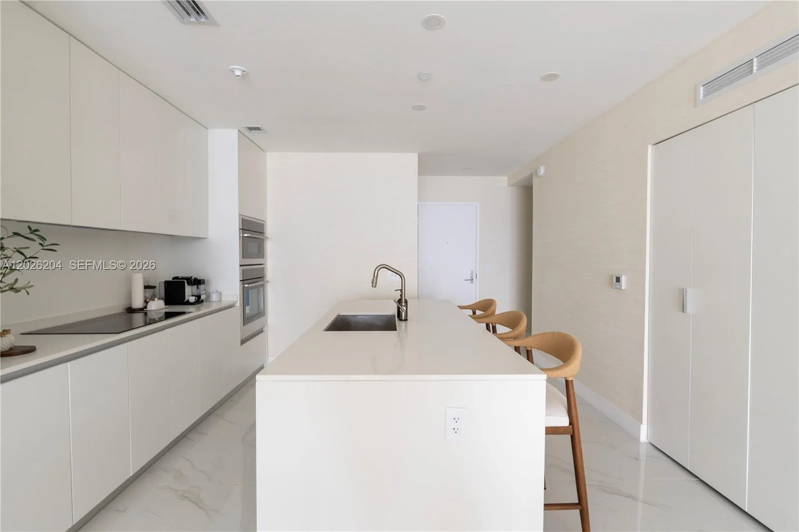 700 NE 24th St # 3606, Miami, FL 33137 photo 3