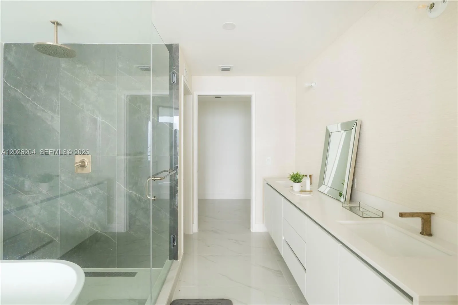 700 NE 24th St # 3606, Miami, FL 33137 photo 9