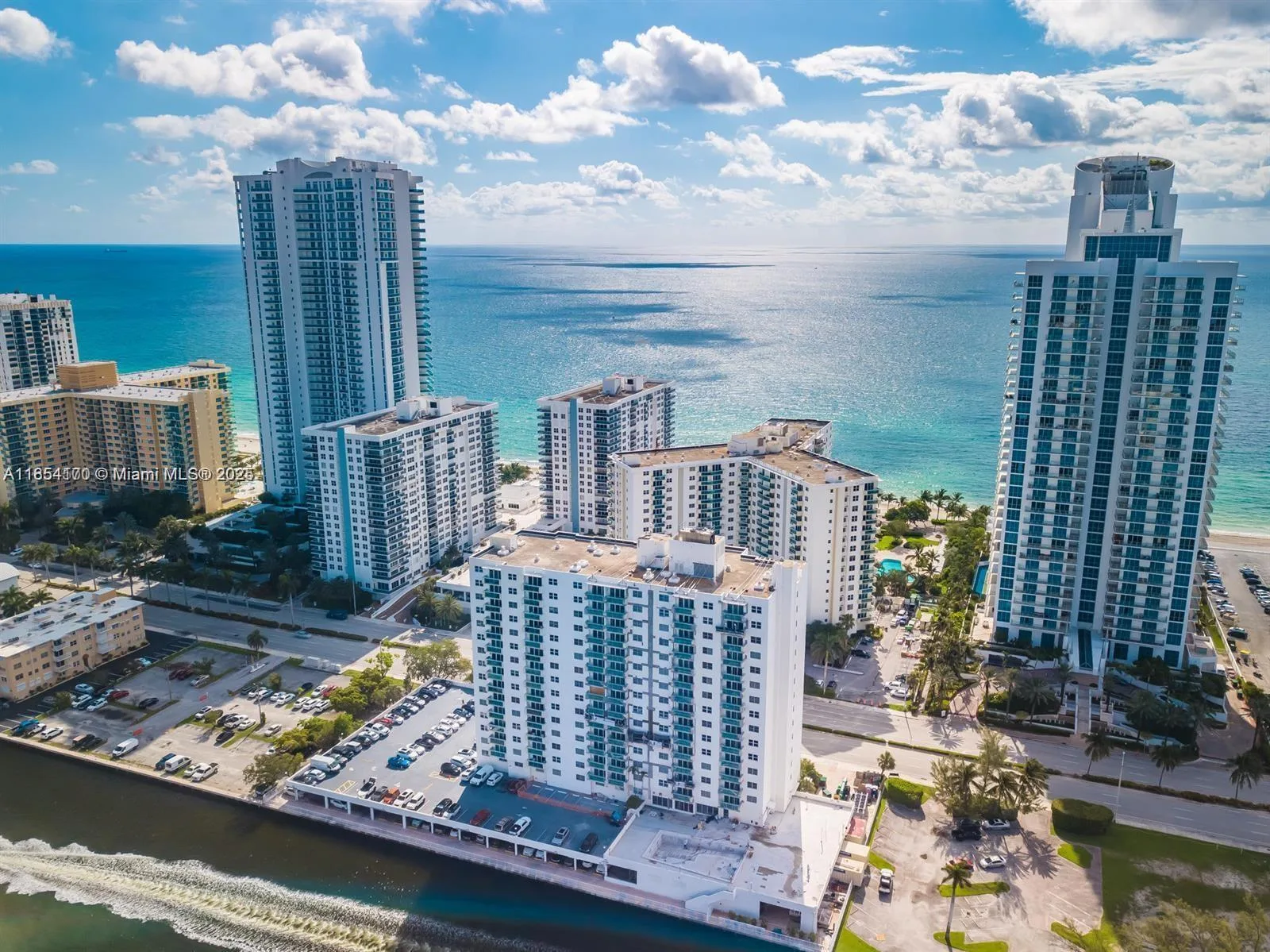 3001 S Ocean Dr # 903, Hollywood, FL 33019
