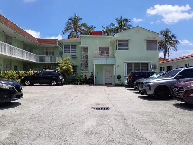 8215 Abbott Ave # 3A, Miami Beach, FL 33141 photo 2