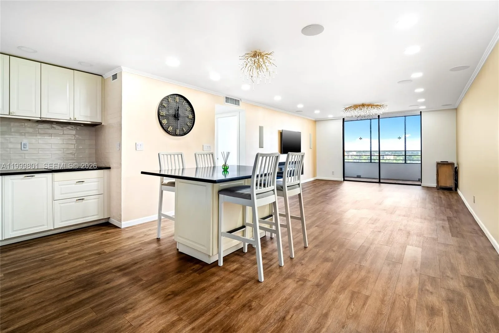 600 Three Islands Blvd # 604, Hallandale Beach, FL 33009 photo 4