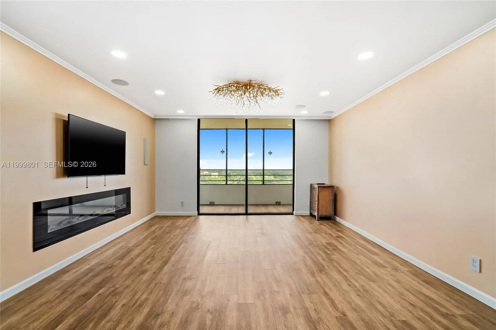 600 Three Islands Blvd # 604, Hallandale Beach, FL 33009 photo 9