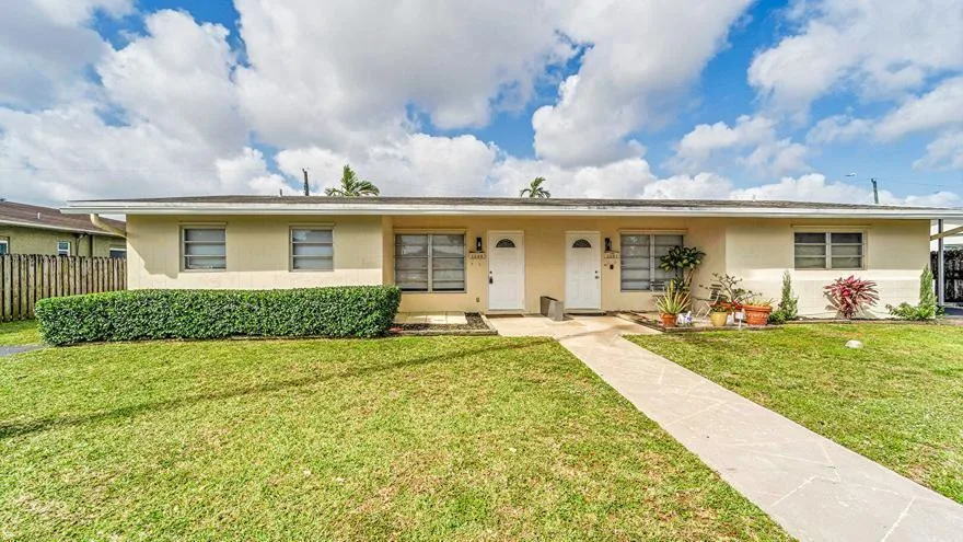 4681-4685 SW 43rd Terrace, Fort Lauderdale, FL 33314