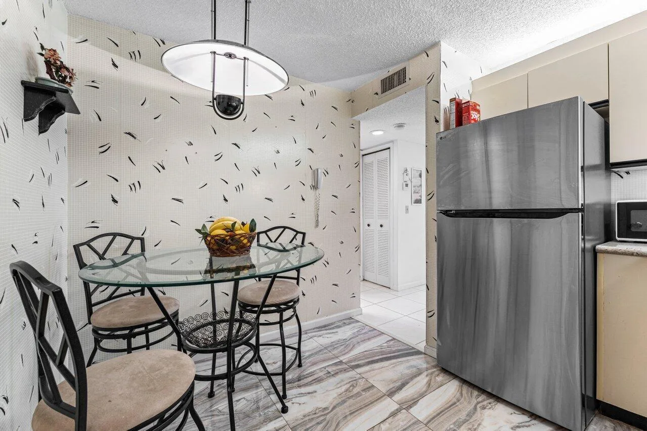 10 Via De Casas Sur # 104, Boynton Beach, FL 33426 photo 9