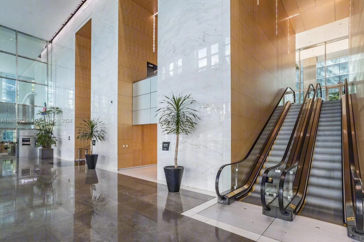 1395 Brickell Ave # 8th floor, Miami, FL 33131 photo 4