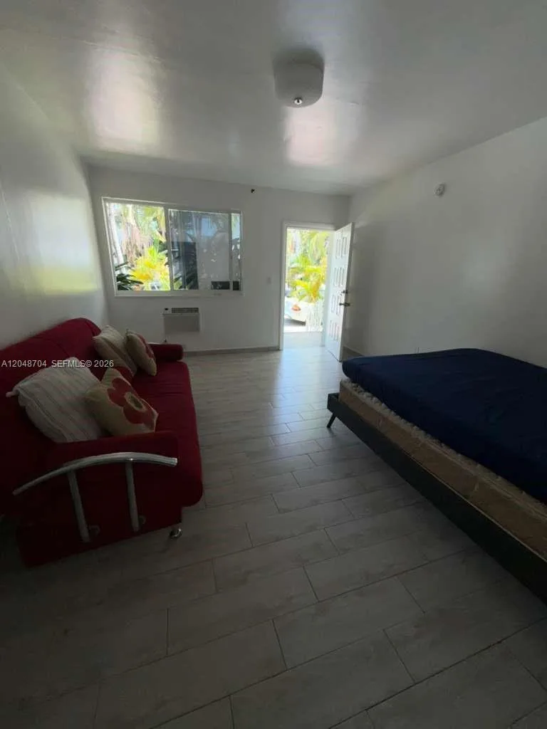 1600 Pennsylvania Ave # 7, Miami Beach, FL 33139 — zdjęcie 2