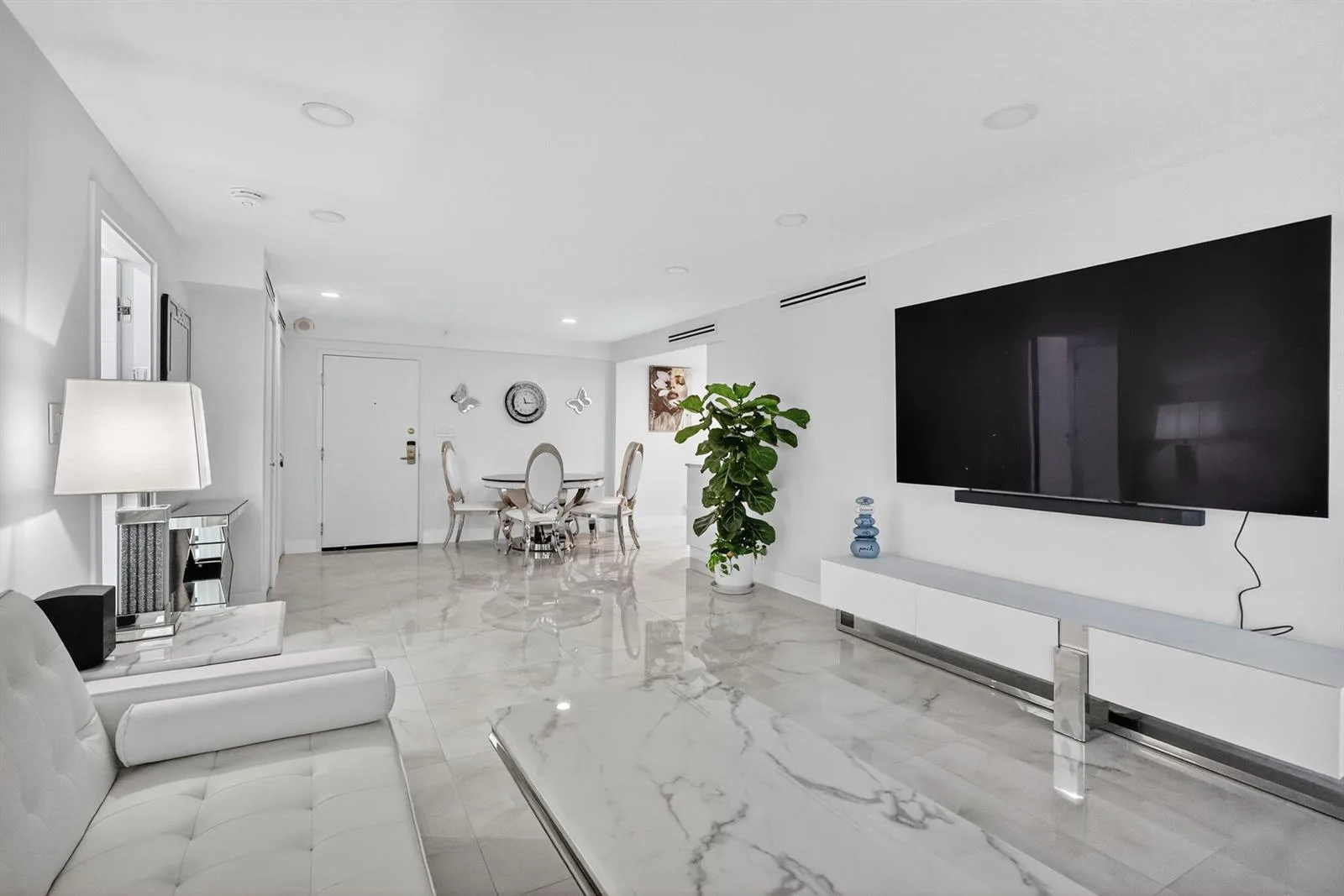 5225 Collins Avenue # 1408, Miami Beach, FL 33140