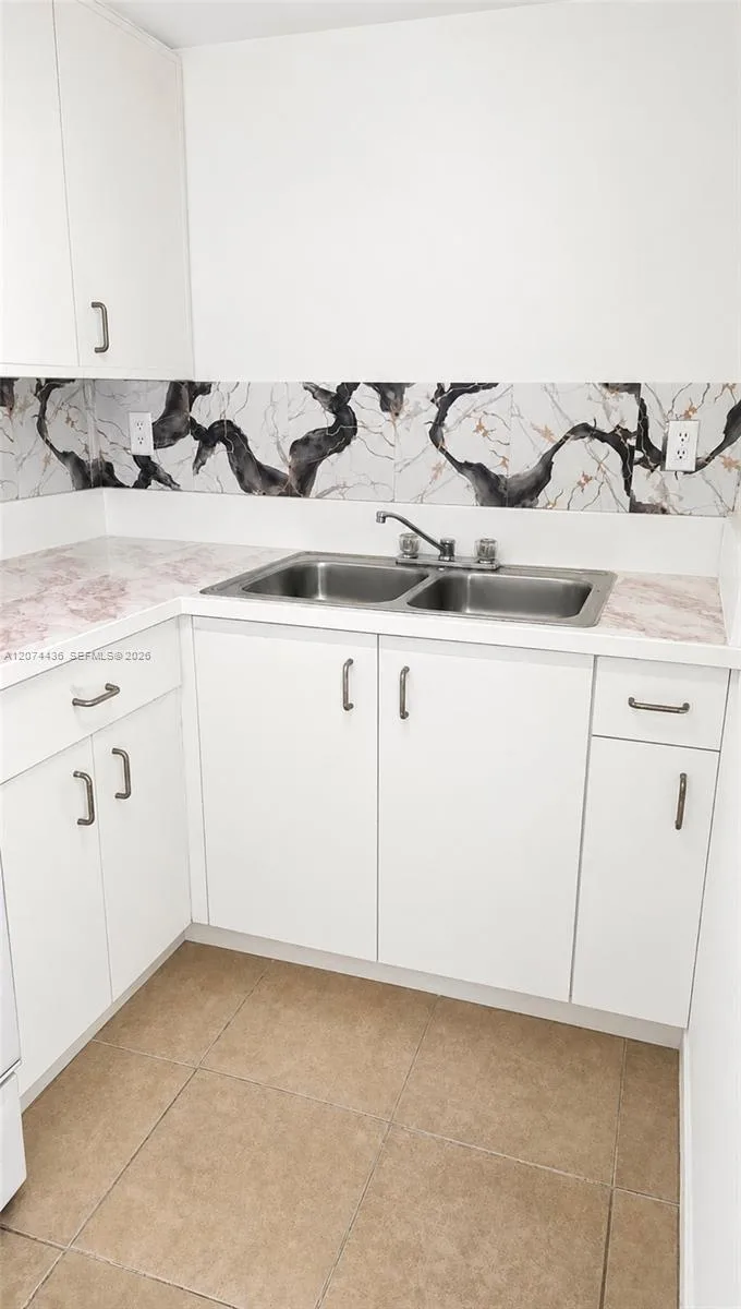 301 NW 84th St # 301, Miami, FL 33150 photo 6
