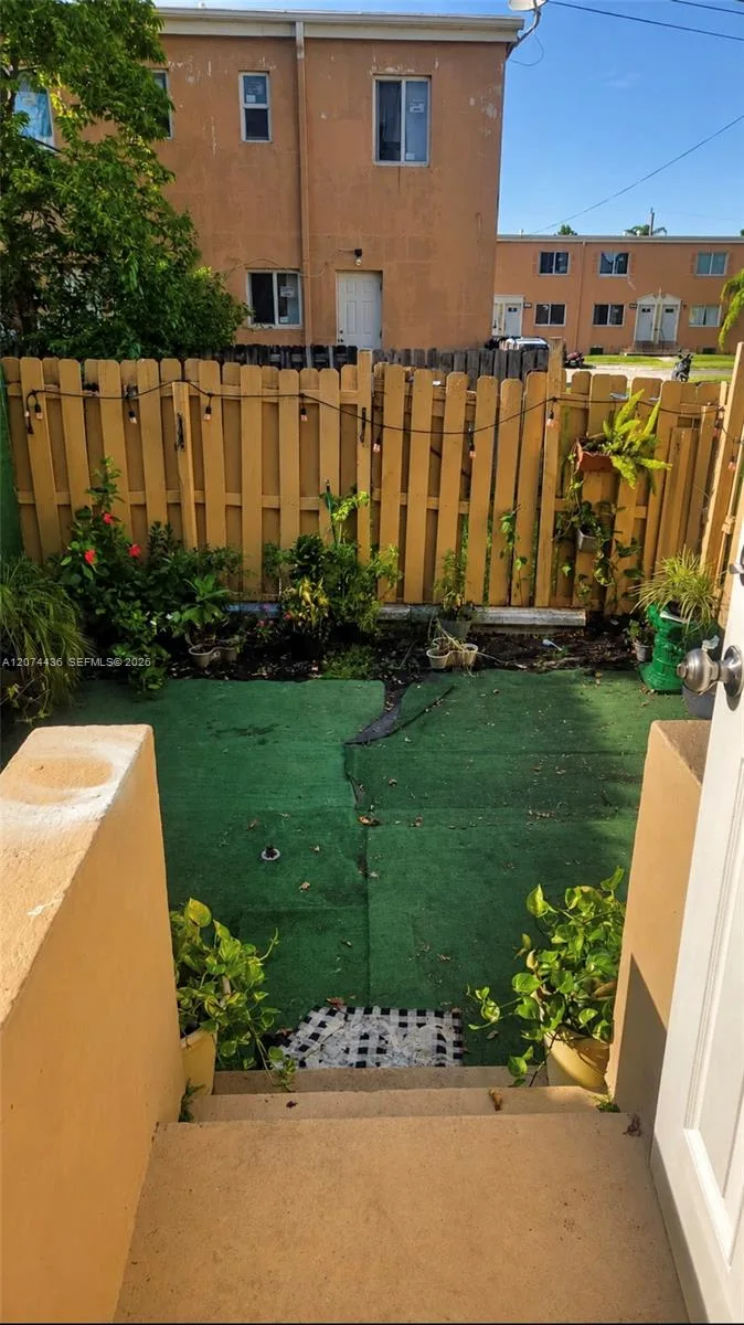 301 NW 84th St # 301, Miami, FL 33150 photo 9