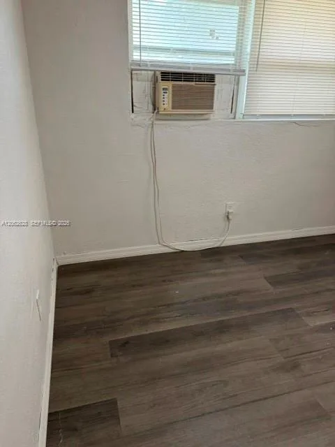 429 NW 14th Ave # 1, Fort Lauderdale, FL 33311 photo 6