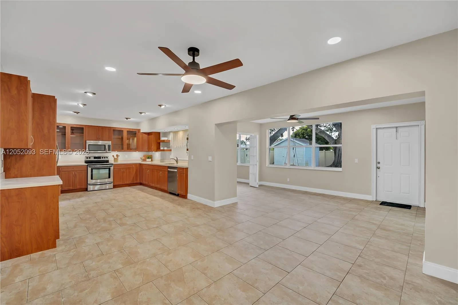 5507 Mckinley St, Hollywood, FL 33021 photo 13