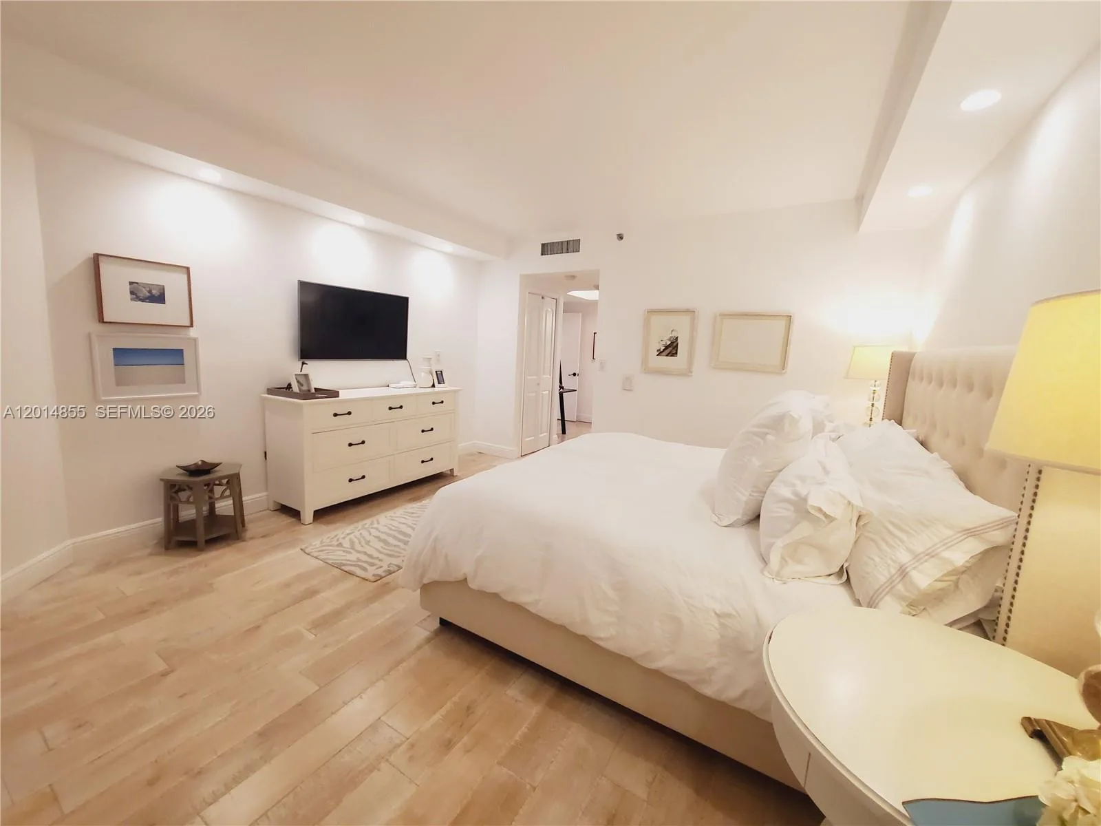2000 Island Blvd # 2703, Aventura, FL 33160 photo 13