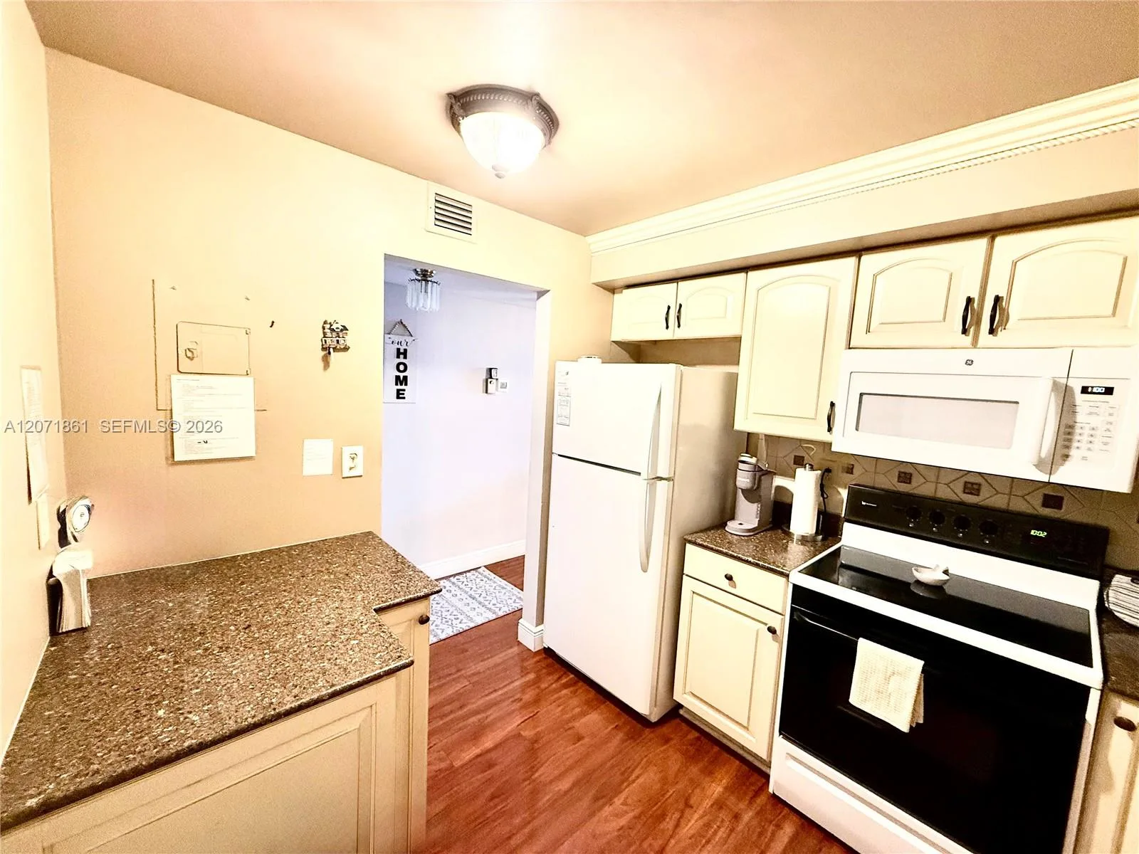 600 Three Islands Blvd # 1107, Hallandale Beach, FL 33009 photo 11