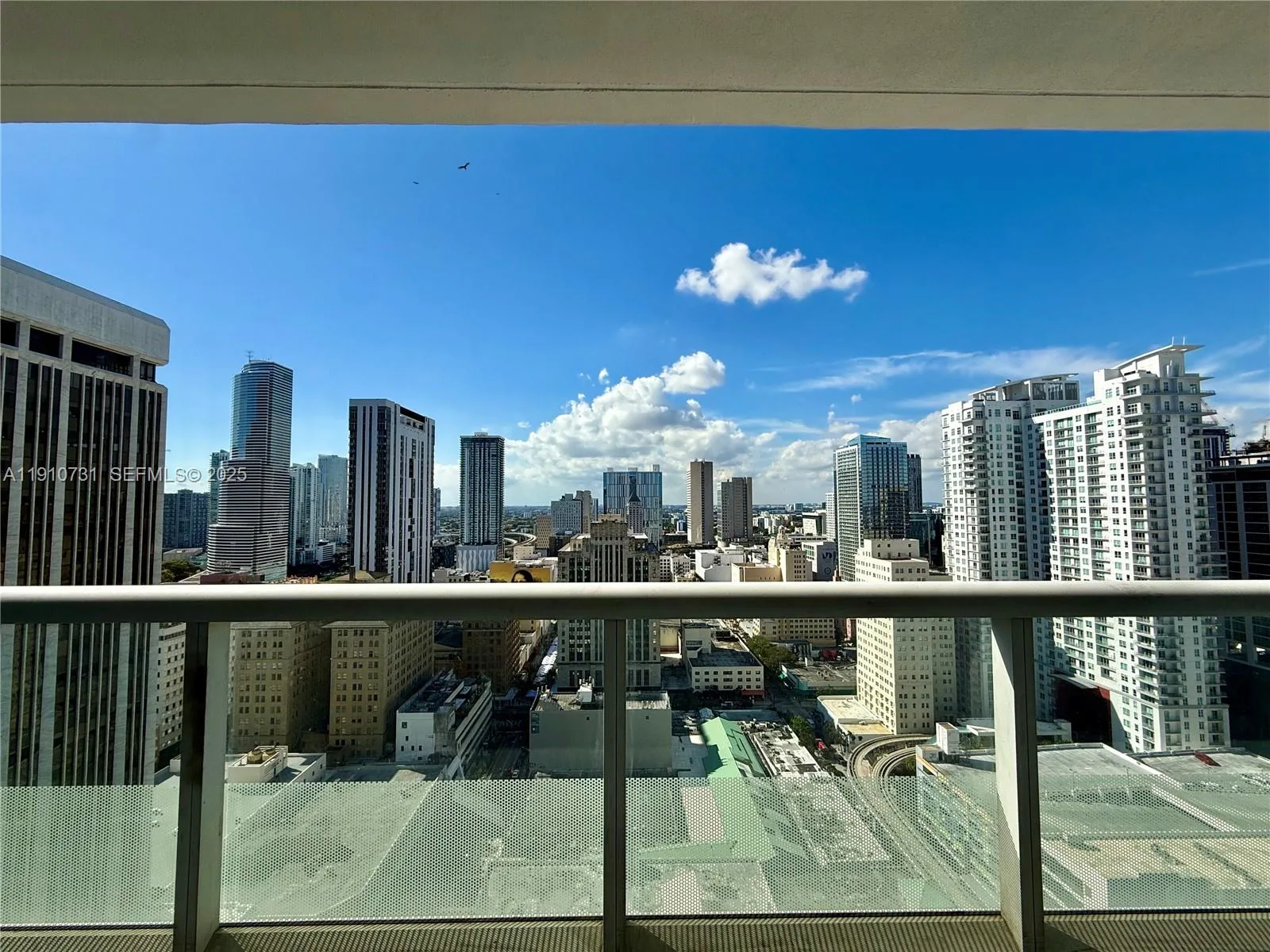 50 Biscayne Blvd # 2909, Miami, FL 33132 photo 10