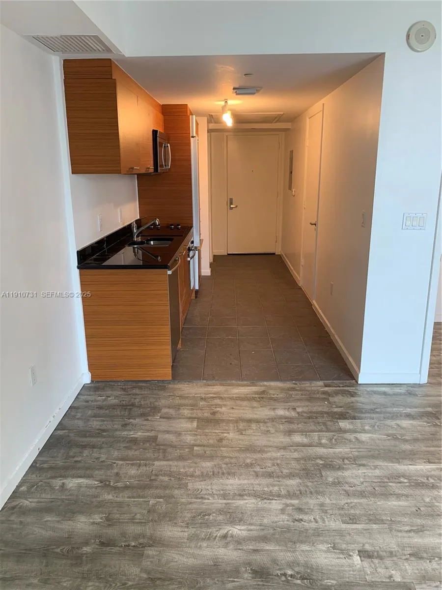 50 Biscayne Blvd # 2909, Miami, FL 33132 photo 6