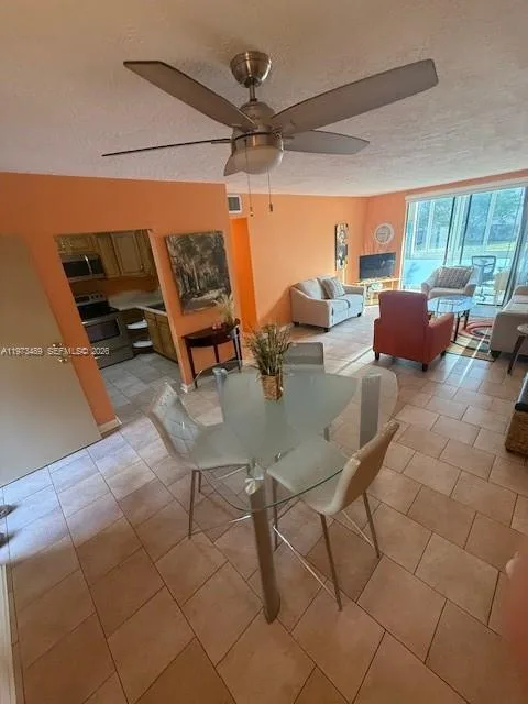 2801 Somerset Dr # 105, Lauderdale Lakes, FL 33311 photo 2