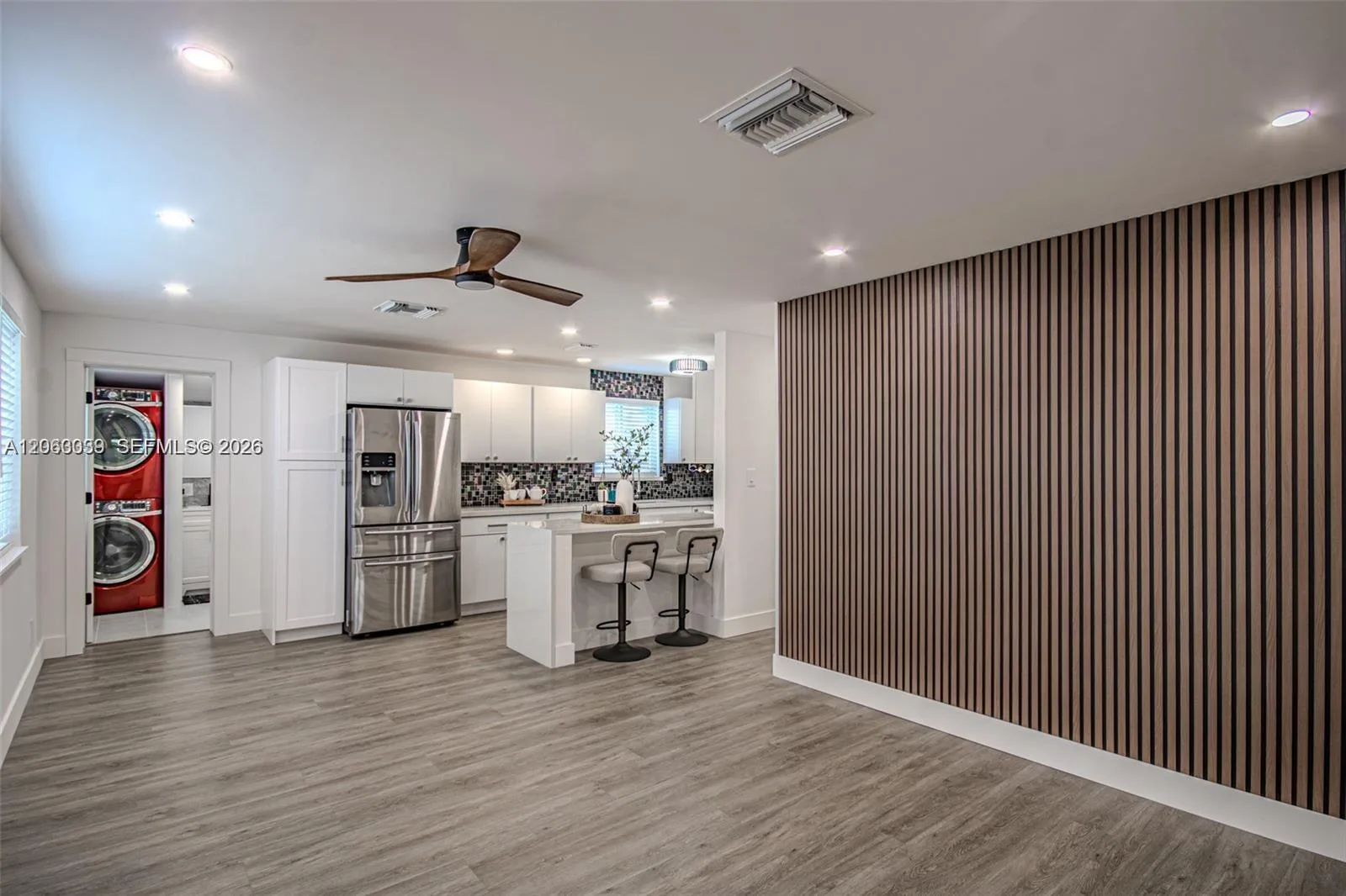 801 NE 57th St, Oakland Park, FL 33334 photo 9