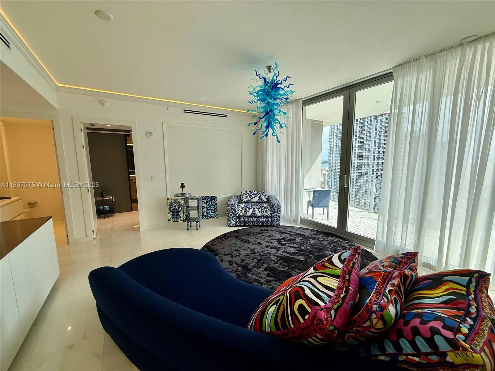 300 Biscayne Blvd Way # 2306, Miami, FL 33131 photo 3