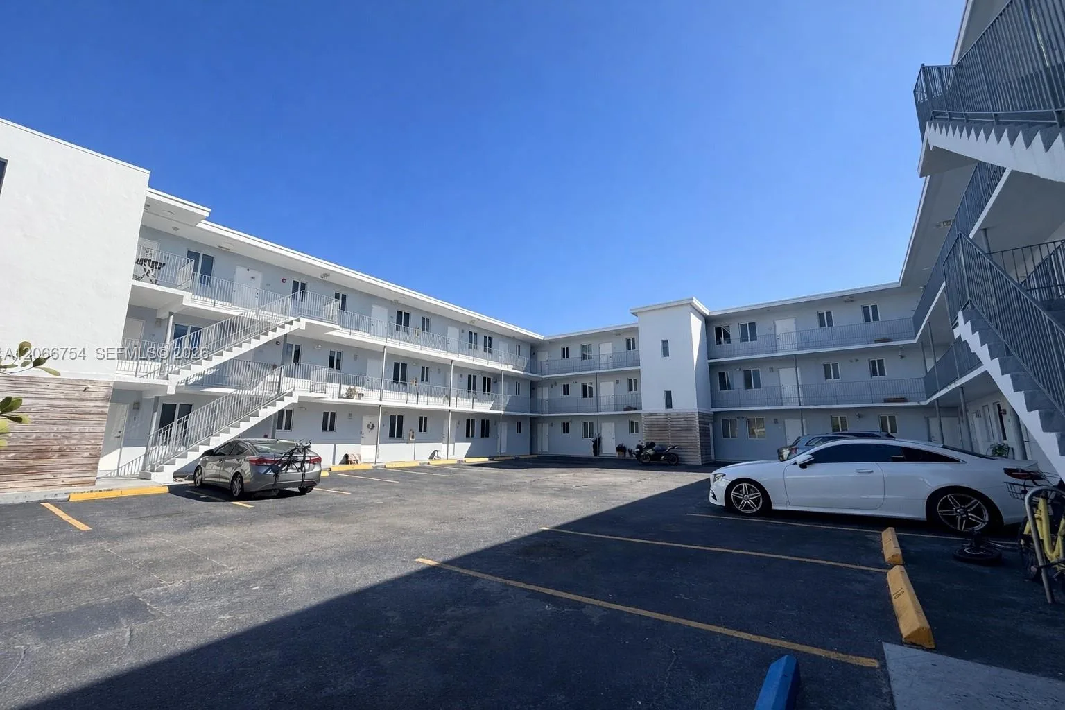 540 NW 7th St # 35, Miami, FL 33136 photo 12
