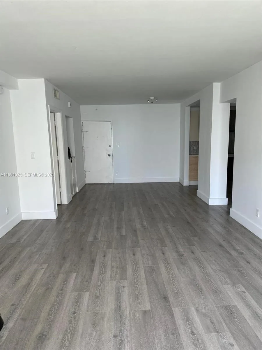5600 Collins Ave # 11W, Miami Beach, FL 33140 photo 3