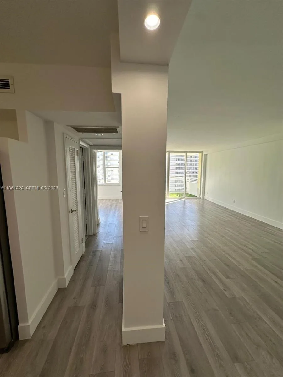 5600 Collins Ave # 11W, Miami Beach, FL 33140 photo 4