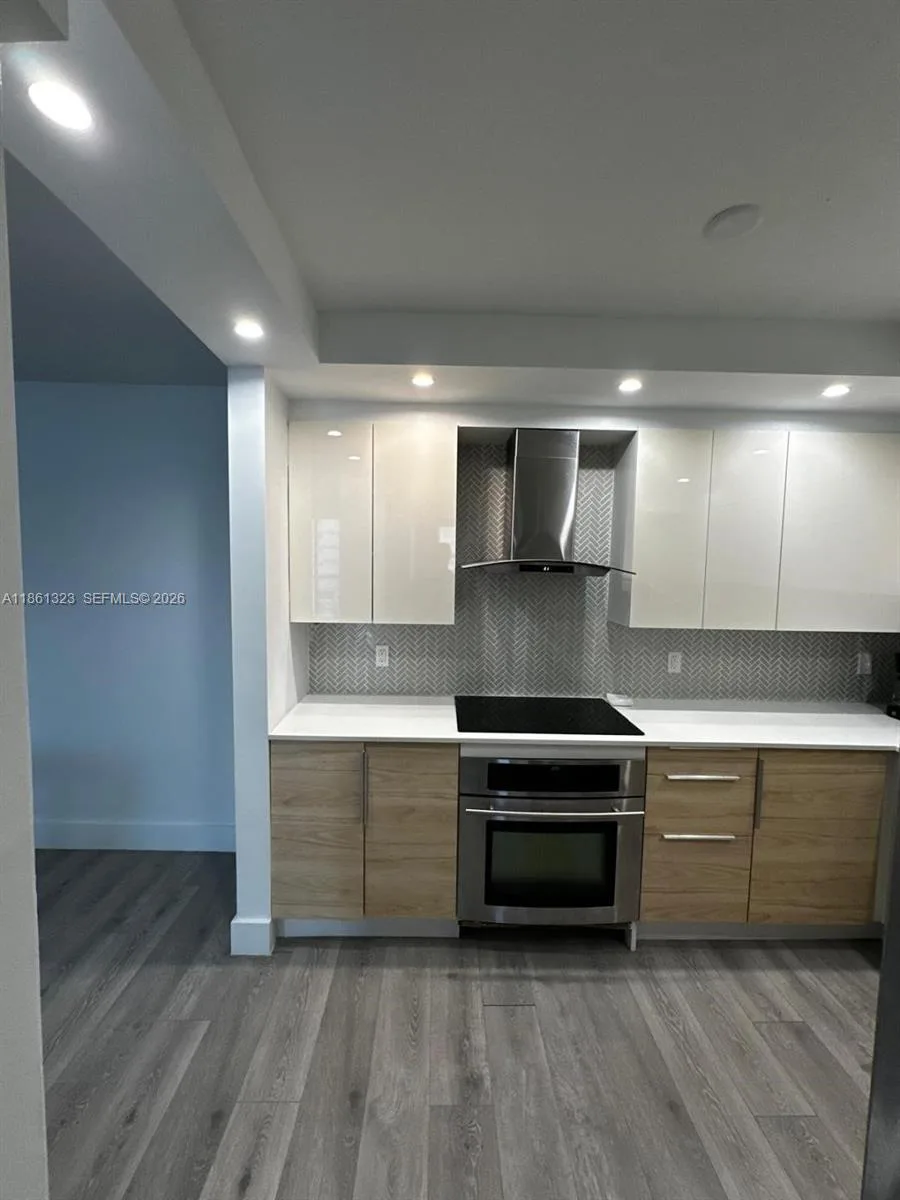 5600 Collins Ave # 11W, Miami Beach, FL 33140 photo 7