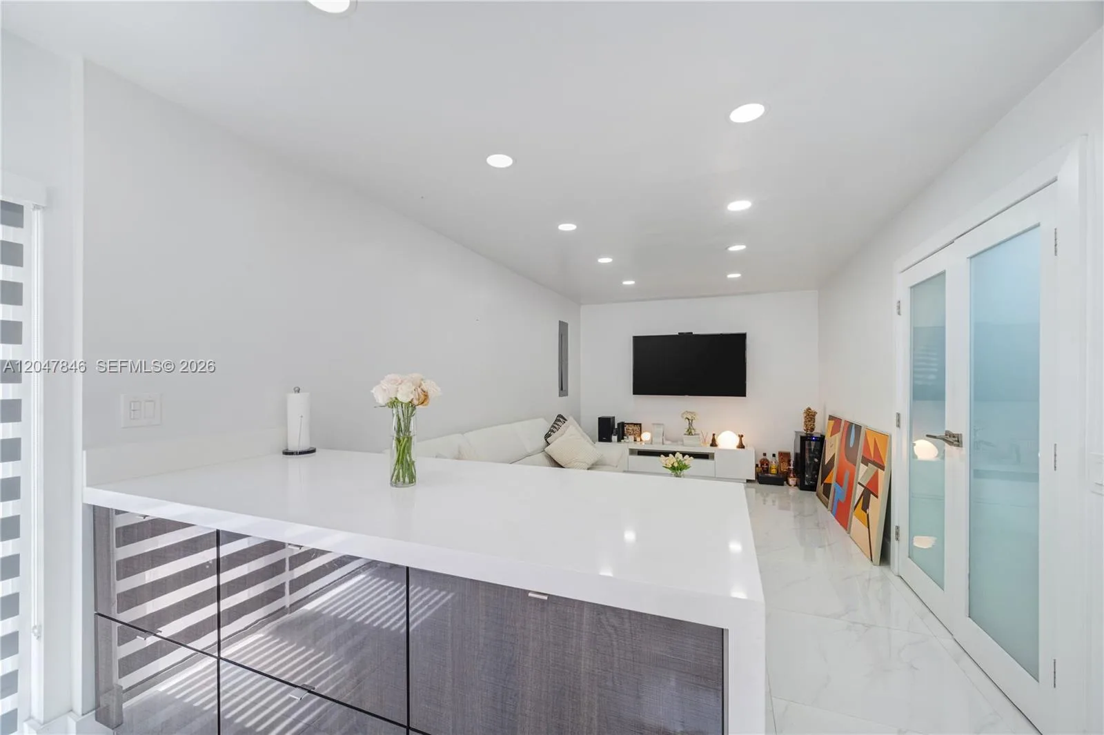8668 NW 2nd Ter, Miami, FL 33126 photo 10