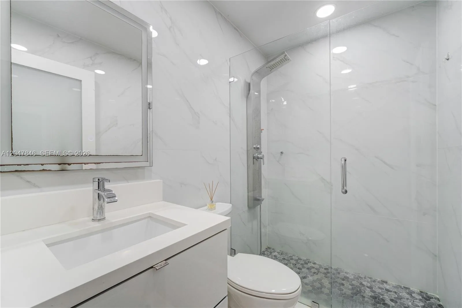 8668 NW 2nd Ter, Miami, FL 33126 photo 13
