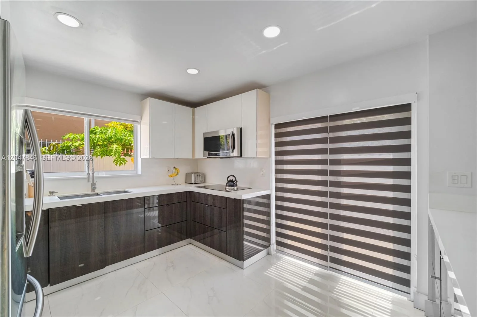 8668 NW 2nd Ter, Miami, FL 33126 photo 6