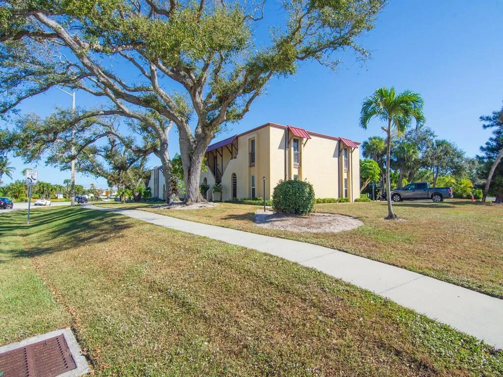 4150 Highway A1A # 101, Vero Beach, FL 32963 photo 6