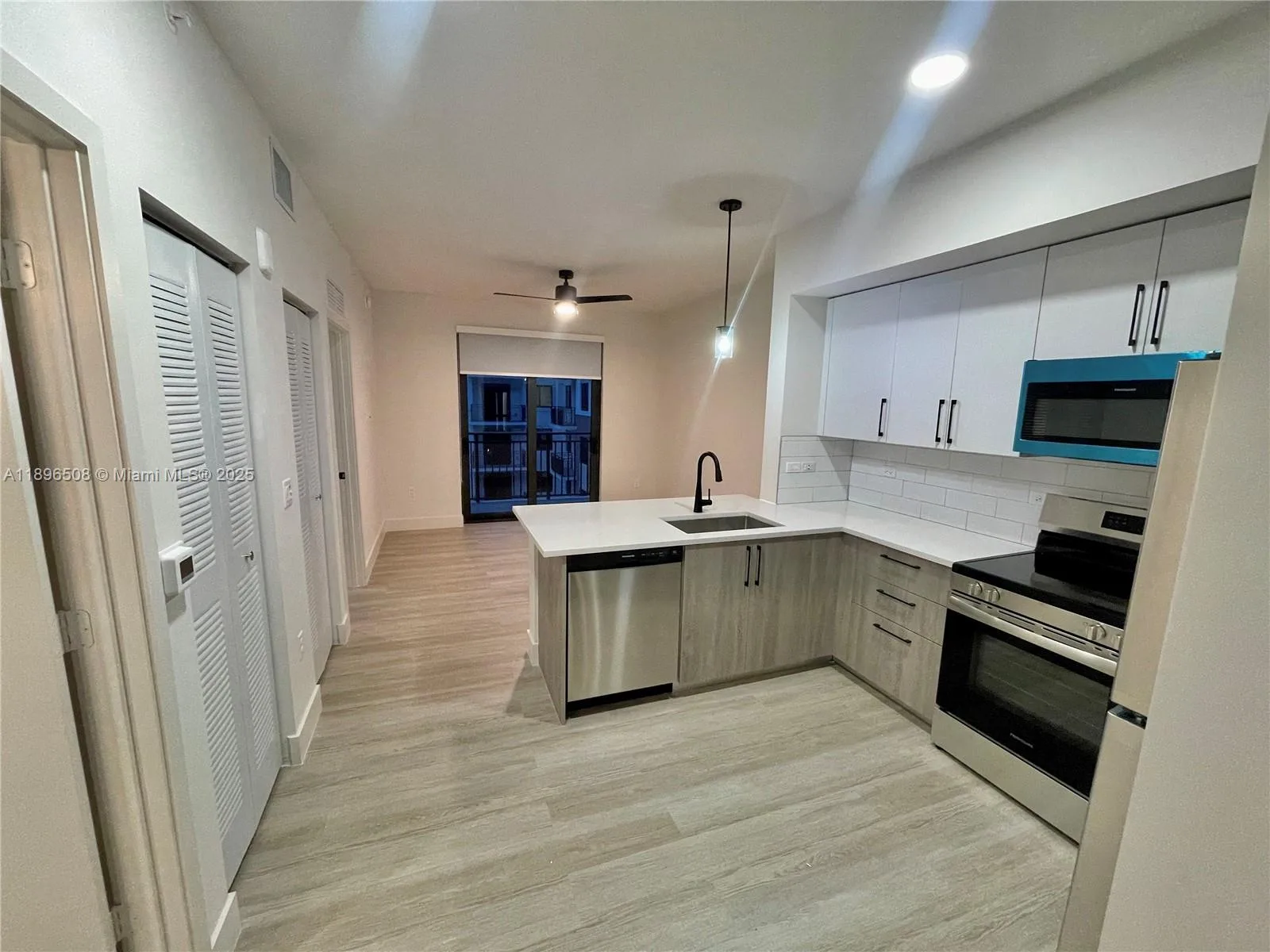 Bay Pointe Apartments – photo 15