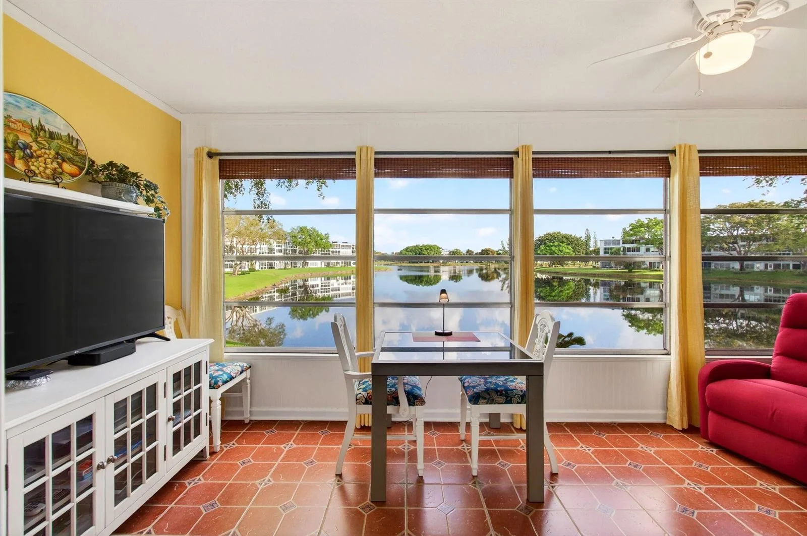 2073 Cambridge D, Deerfield Beach, FL 33442 photo 3