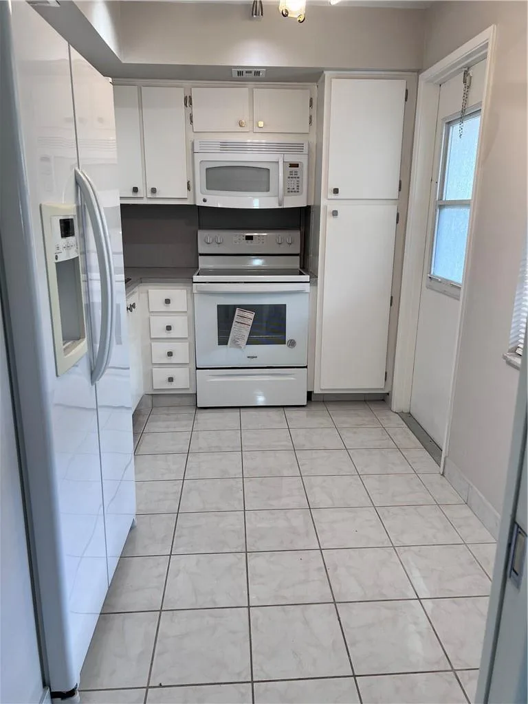 3000 S Course Drive # 209, Pompano Beach, FL 33069 photo 6