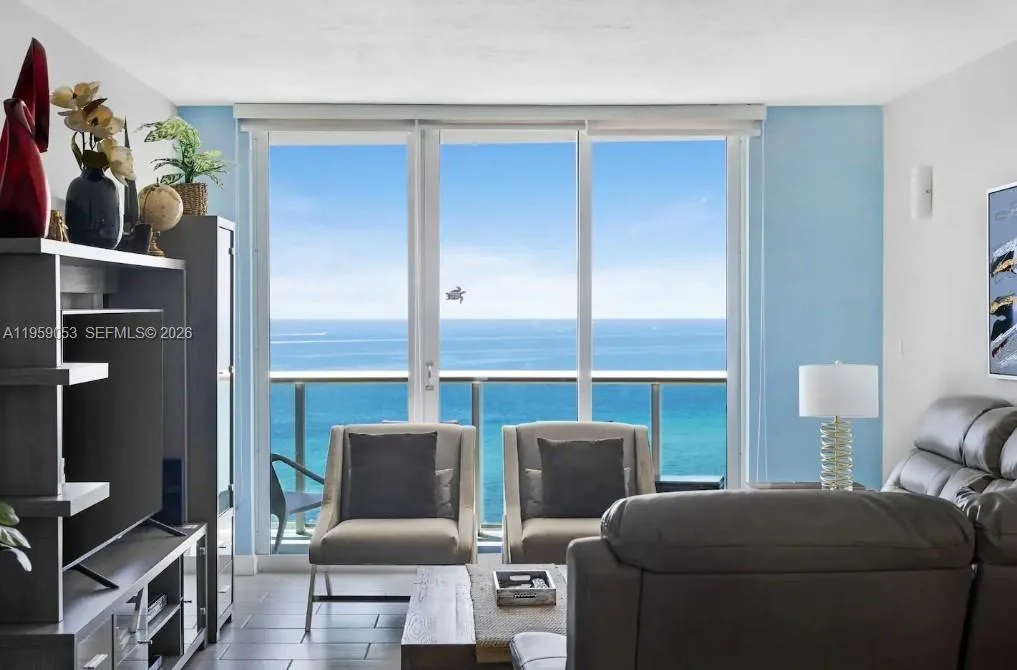 3801 S Ocean Dr # 11N, Hollywood, FL 33019