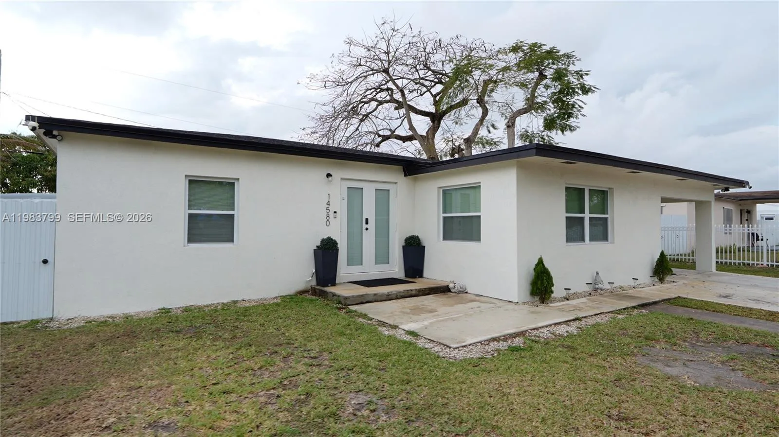 14580 Harrison St, Miami, FL 33176