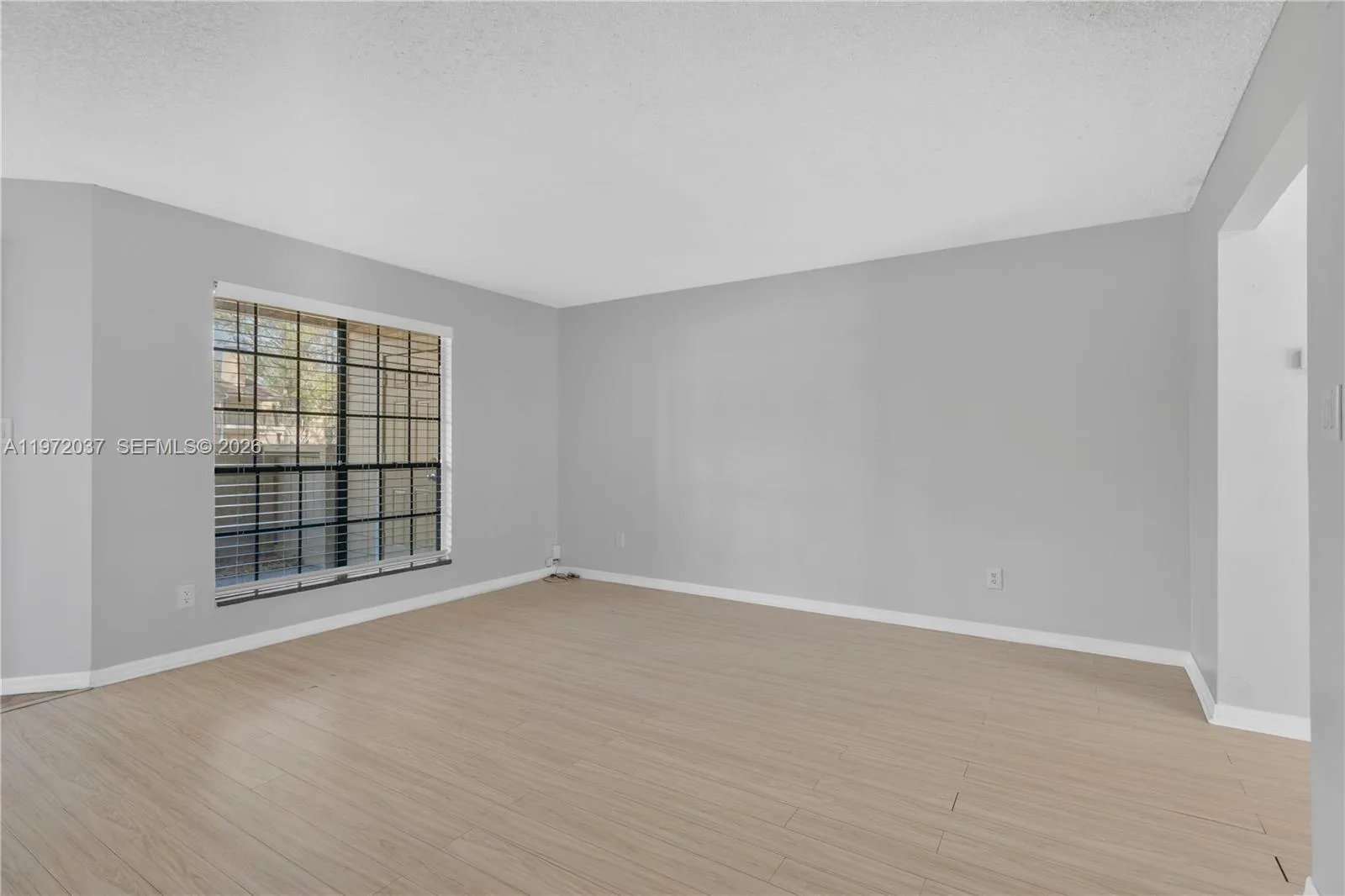 8613 Mallard Reserve Dr # 102, Tampa, FL 33614 photo 3