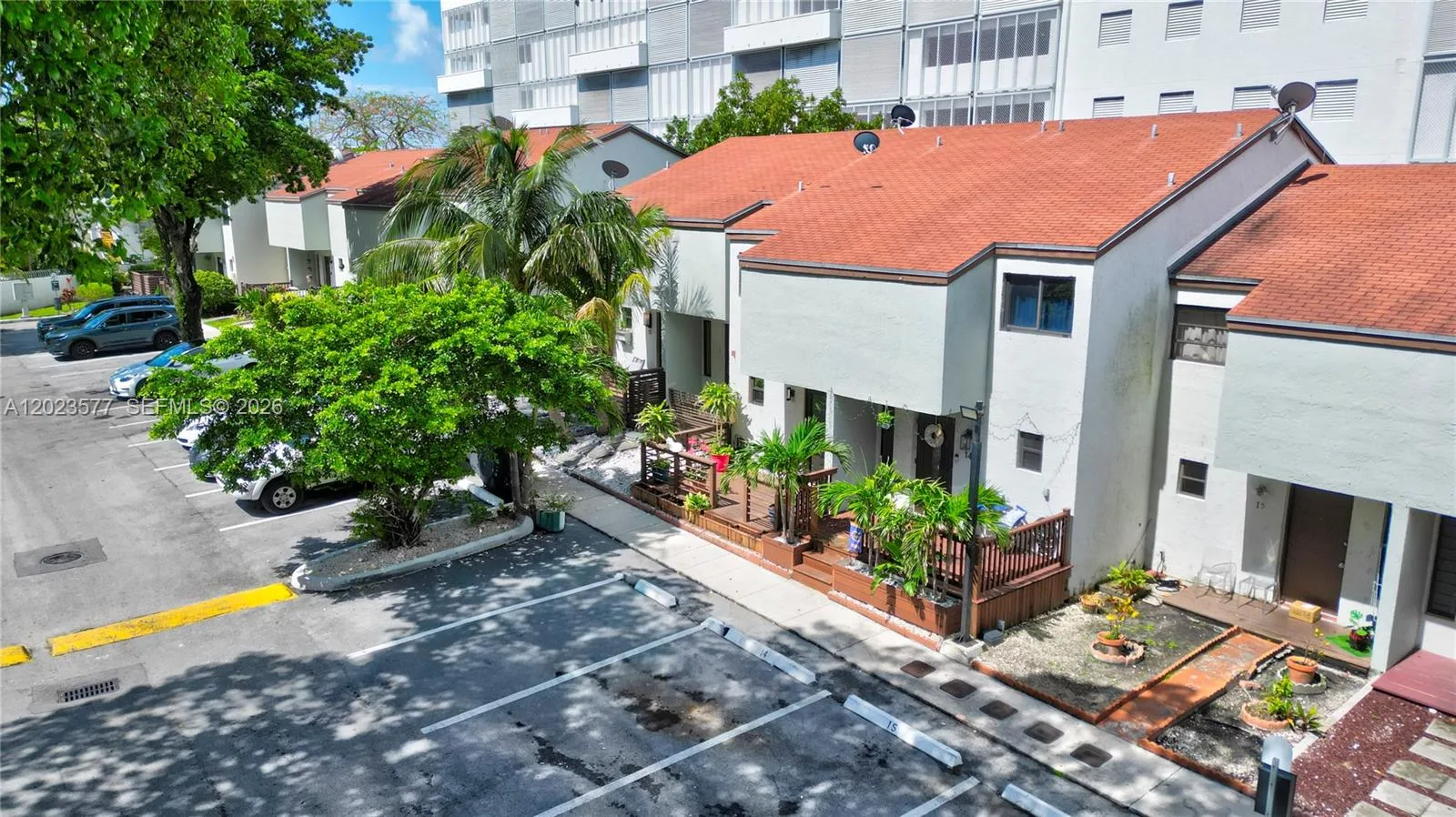 1901 NW S River Dr # 12B, Miami, FL 33125