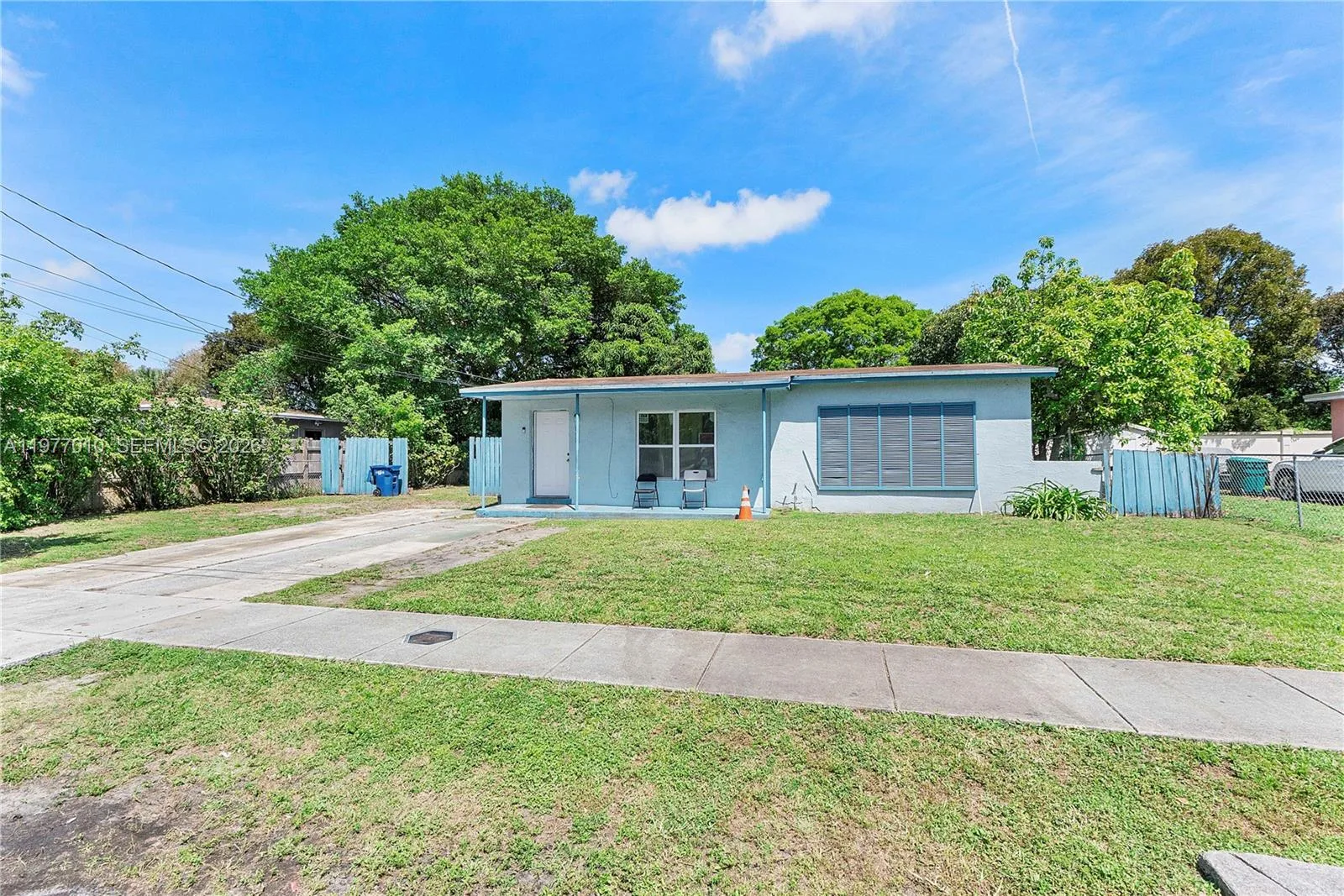 800 NW 33rd Ave, Lauderhill, FL 33311