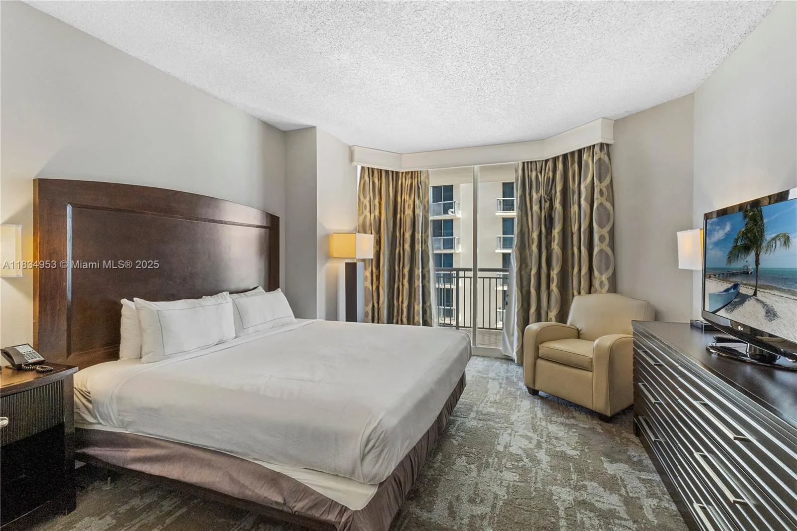 17375 Collins Ave # 1004, Sunny Isles Beach, FL 33160 photo 12