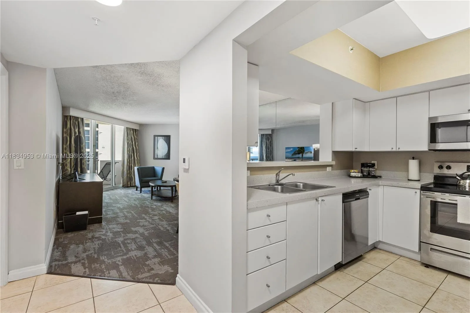 17375 Collins Ave # 1004, Sunny Isles Beach, FL 33160 photo 7