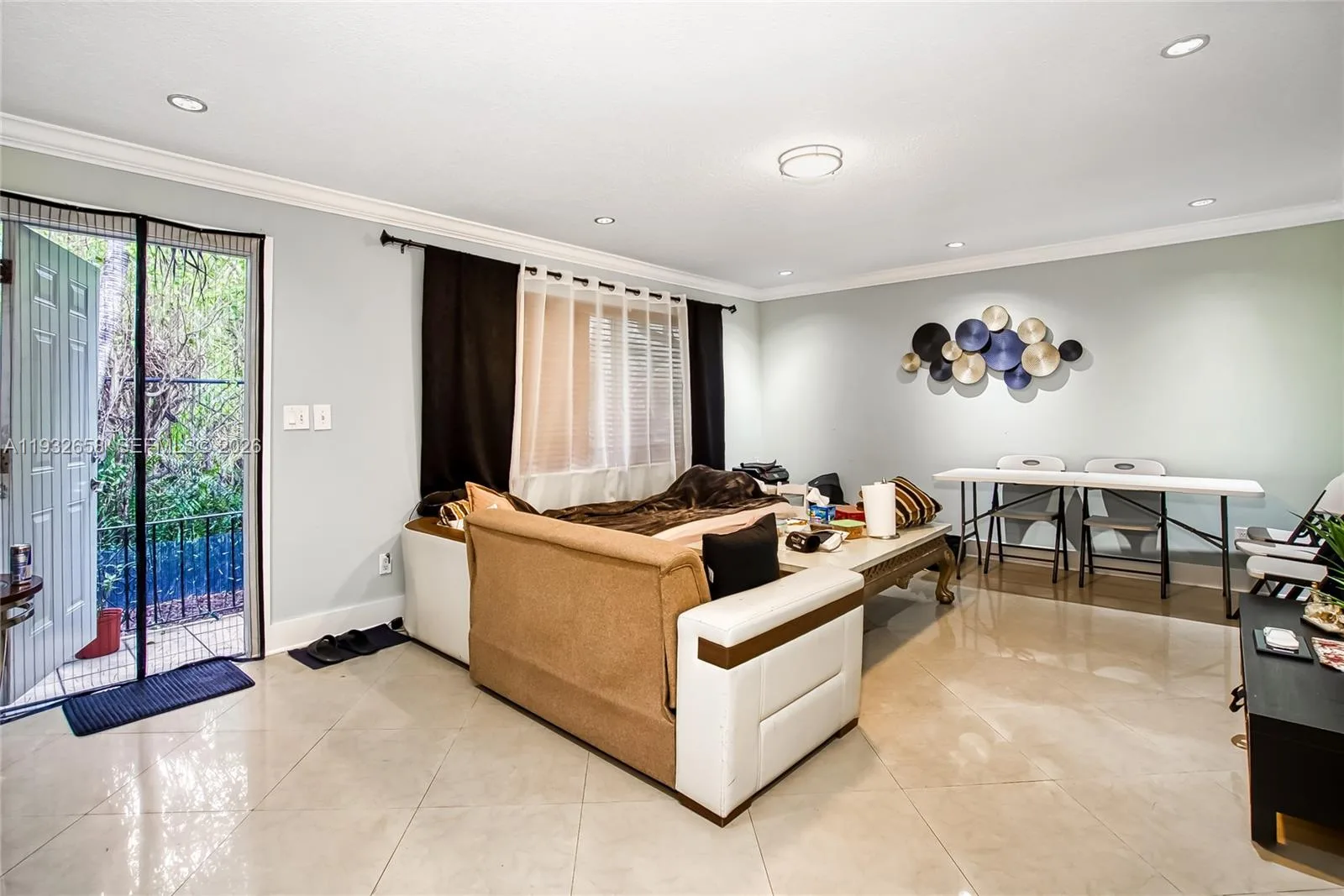 1457 Atlantic Shores Blvd, Hallandale Beach, FL 33009 photo 3
