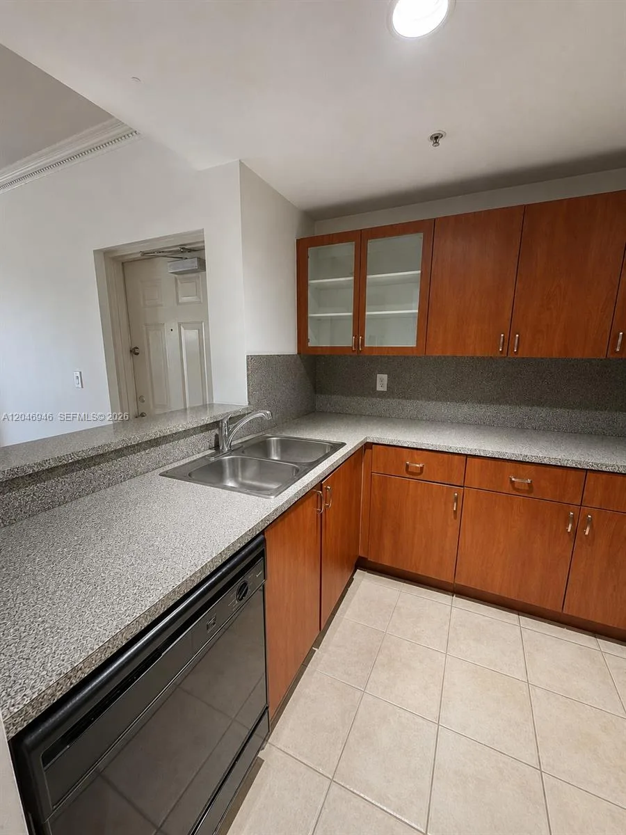 6360 NW 114th Ave # 224, Doral, FL 33178 photo 4