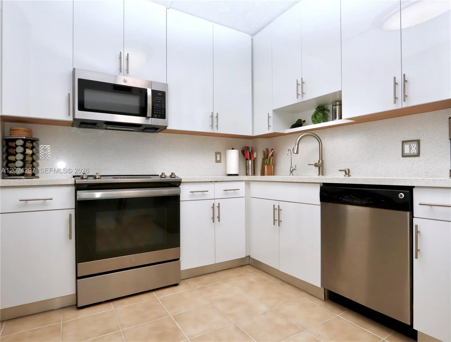 3850 Washington St # 1010, Hollywood, FL 33021 photo 12